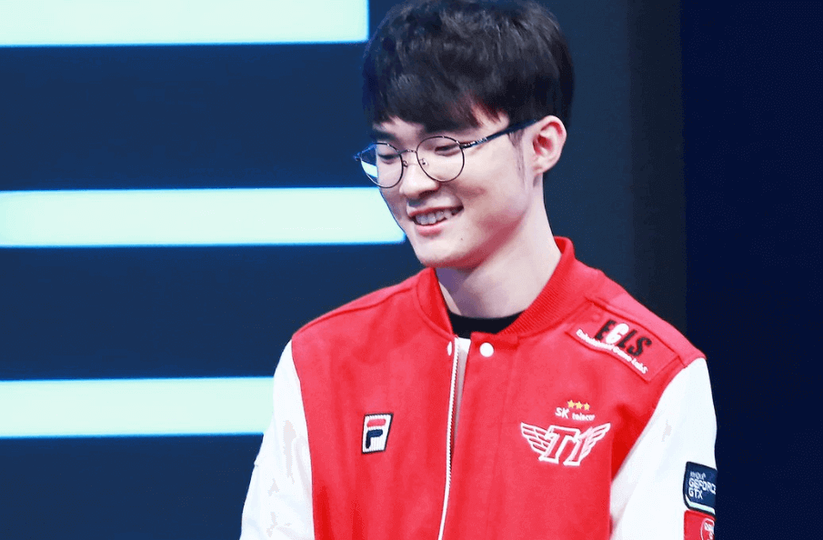 Huyền Thoại Faker T1 Có Phong Độ Thi Đấu Tốt, Kỹ Năng Giỏi 1 Huyền thoại Faker T1- Lee Sang Hyeok sinh năm 1996